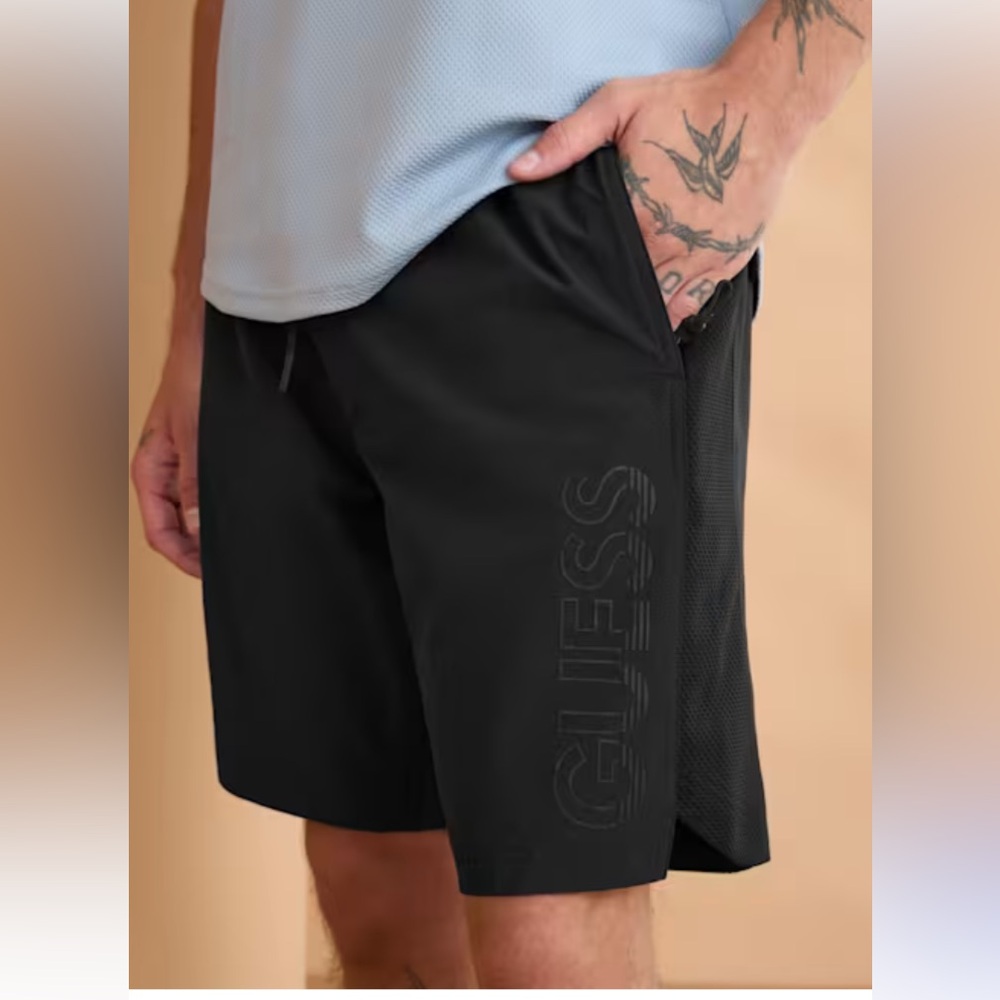 GUESS Mens Logo Marked Black Fleece Sweat Shorts | M